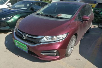 Used Honda Jade 2017 1.8L automatic Comfort version 5 seats