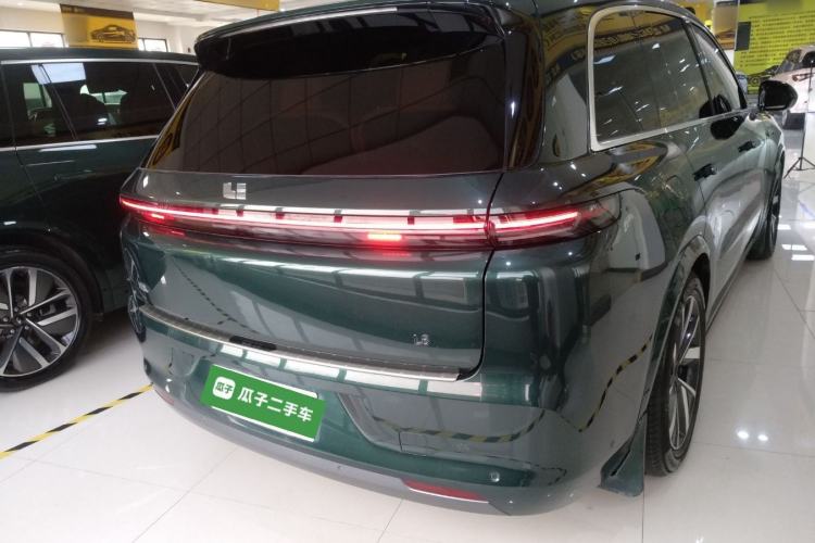 Used Li Auto L8 2023 Pro Model
