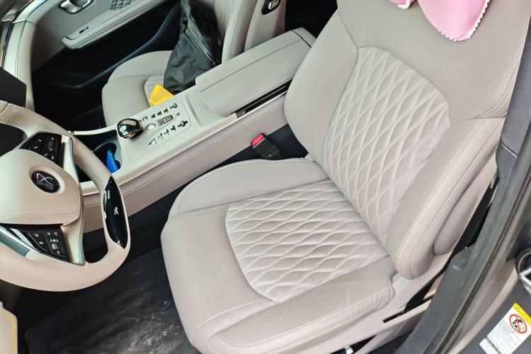 Used BYD Han 2024 DM-i Glory Edition 121KM Prestige Model
