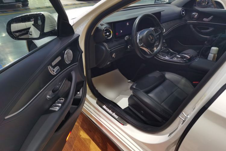 Used Mercedes-Benz E-Class 2016 E 200 L Sport Edition