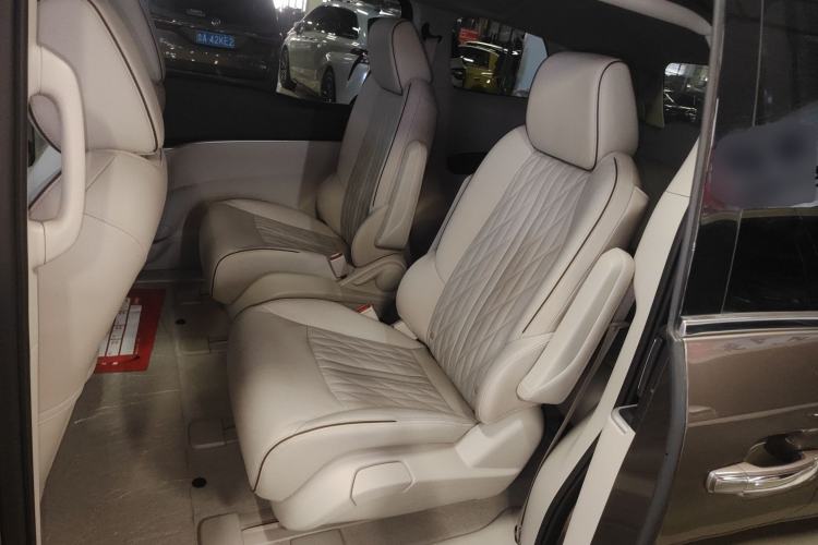 Used Buick GL8 2022 Land Business Class 652T Luxury Model
