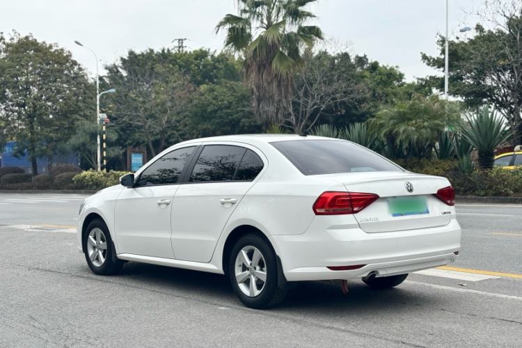 Used Volkswagen Lavida 2015 1.6L Automatic Fashion Edition
