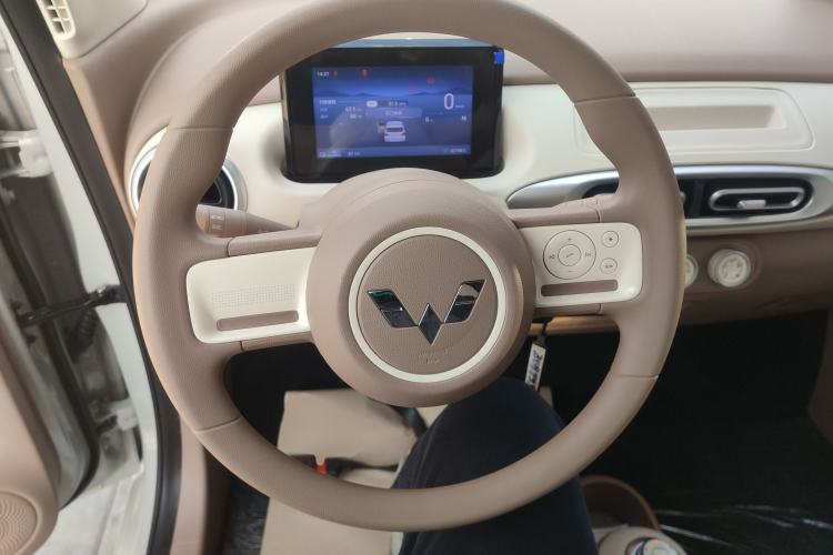 Used Wuling Hongguang MINIEV 2025 Four-Door Version Advanced Edition
