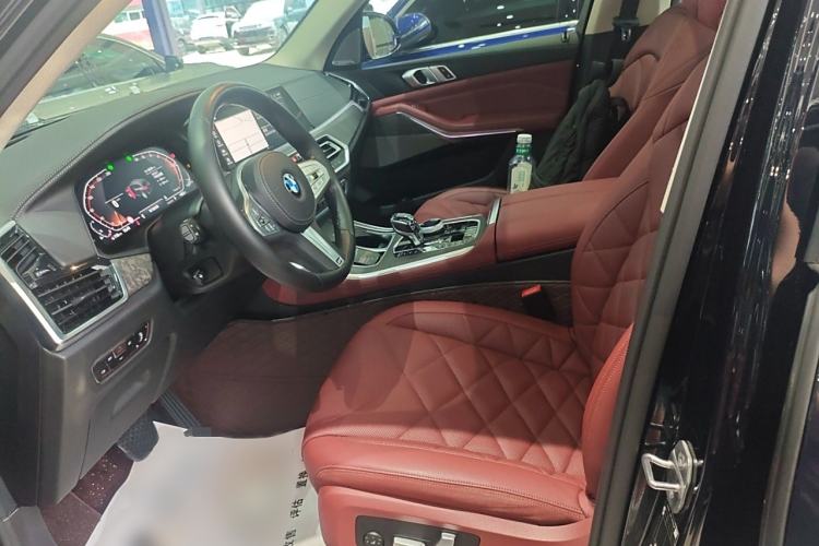 Used BMW X5 2022 Restyled xDrive 30Li Luxury Version M Sport Package