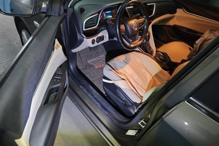 Used Buick GT 2015 15N Automatic Elite Version