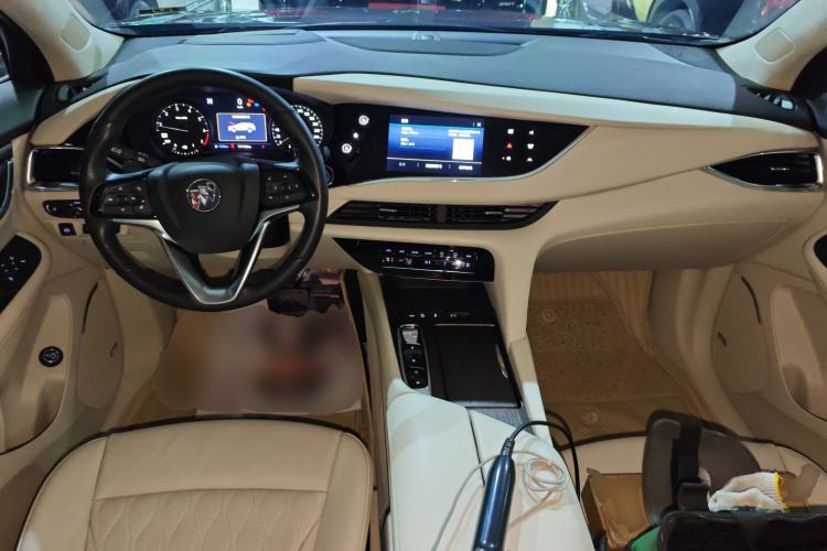 Used Buick Enclave 2022 652T 4x4 Avenir 6-Seater
