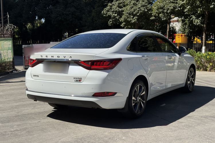 Used BAIC Beijing U7 2019 1.5T Manual Elite Edition China VI
