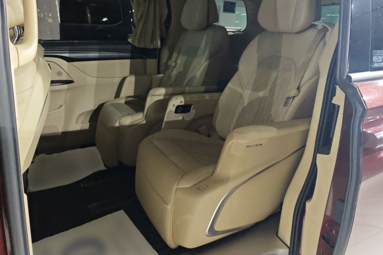 Used Buick GL8 2022 ES Land Cruiser 653T Luxury Model