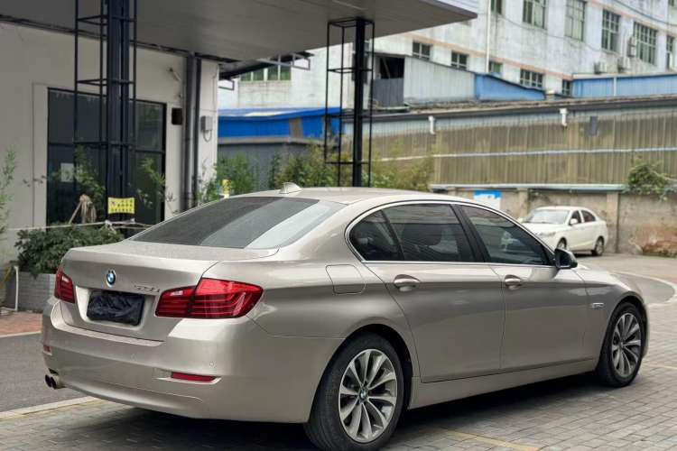 Used BMW 5 Series 2017 525Li Leading Model
