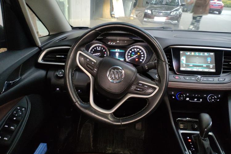 Used Buick GL6 2018 18T 6-Seater Prestige Model