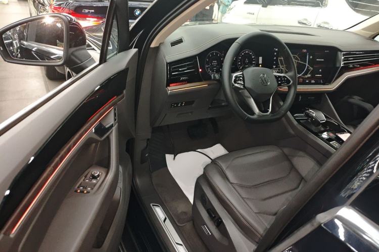 Used Volkswagen Touareg 2022 2.0 TSI RuiShang Edition
