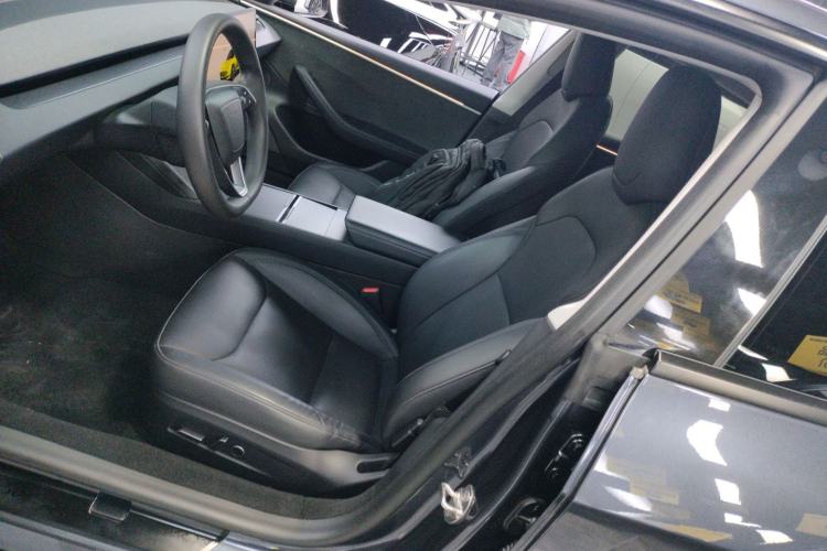 Used Tesla Model 3 2023 Long-Range All-Wheel-Drive Version