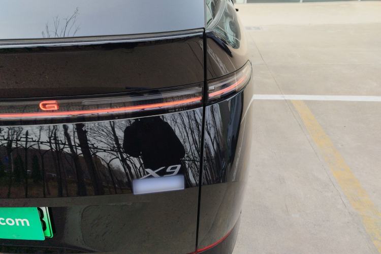 Used XPeng X9 2025 740 Ultra-Long Range Max