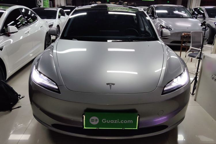 Used Tesla Model 3 2025 Rear-Wheel-Drive Version