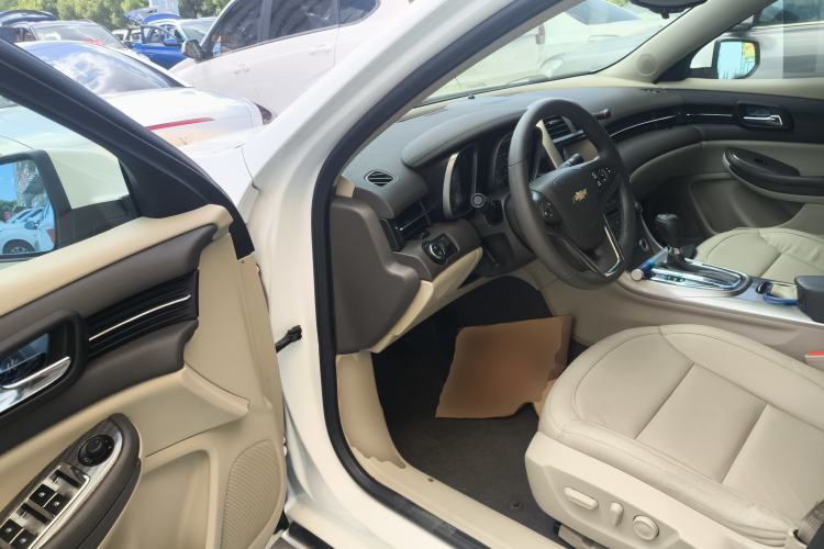 Used Chevrolet Malibu 2014 2.0L Automatic Luxury Edition
