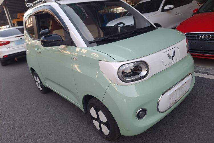 Used Wuling Hongguang MINIEV 2024 3rd Generation 215km Advanced Version
