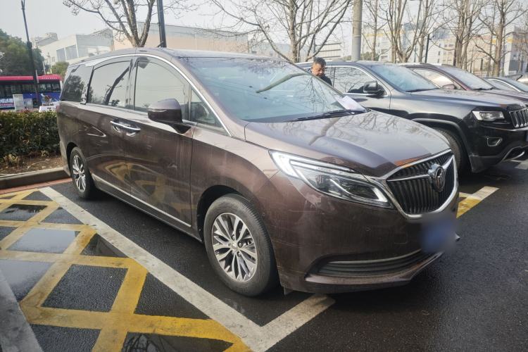 Used Buick GL8 2017 ES 28T Flagship Model China V Standard
