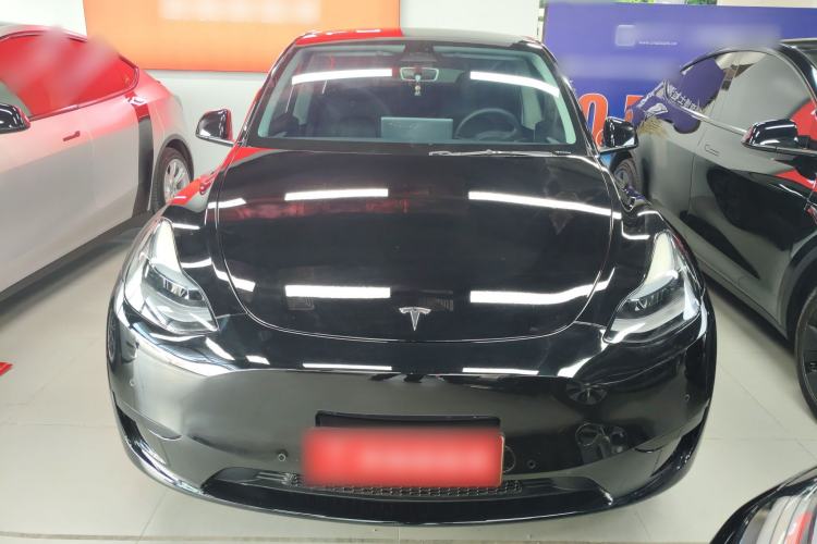 Used Tesla Model Y 2023 Rear-Wheel-Drive Version
