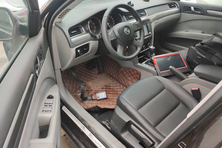 Used Skoda Superb 2013 1.4TSI DSG Sport Edition
