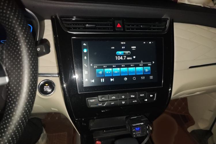 Used Oshan Cosmos 2019 1.5T Automatic Flagship Version China VI Standard
