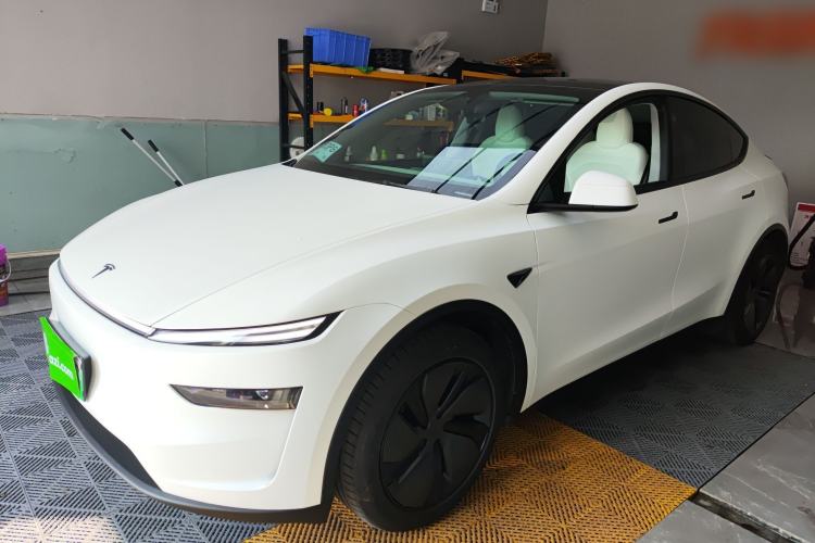 Used Tesla Model Y 2025 Long-Range All-Wheel Drive First Edition