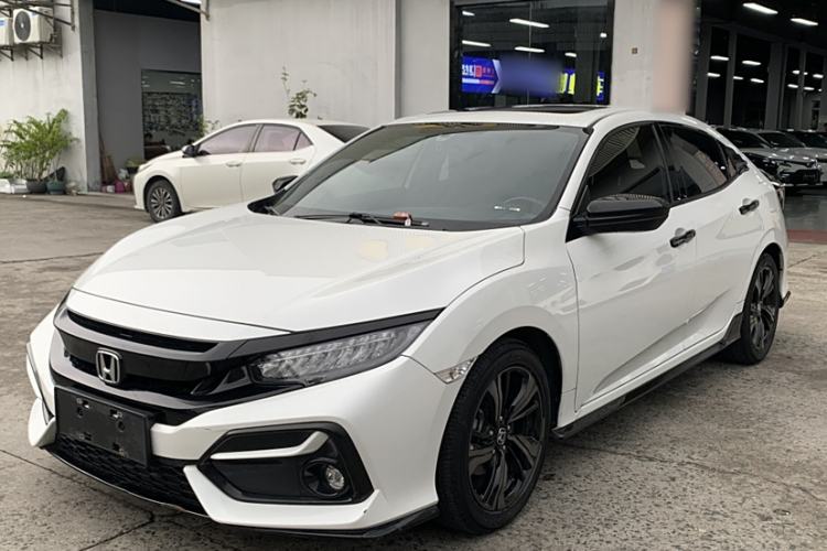 Used Honda Civic 2021 HATCHBACK 220TURBO CVT Trendy Cool Edition
