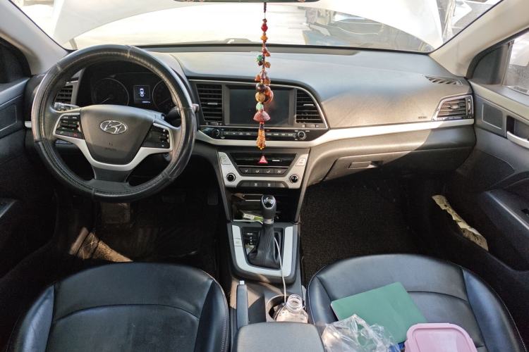 Used Hyundai Elantra 2016 1.6L Automatic ZhiXuan – Elite Version