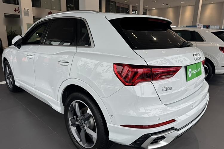 Used Audi Q3 2024 35 TFSI Fashion Dynamic Edition
