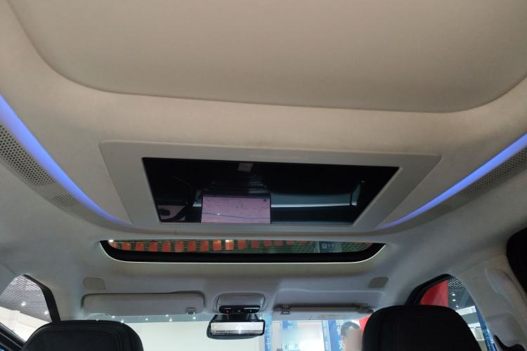 Used XPeng X9 2024 702 Ultra-Long Range Pro
