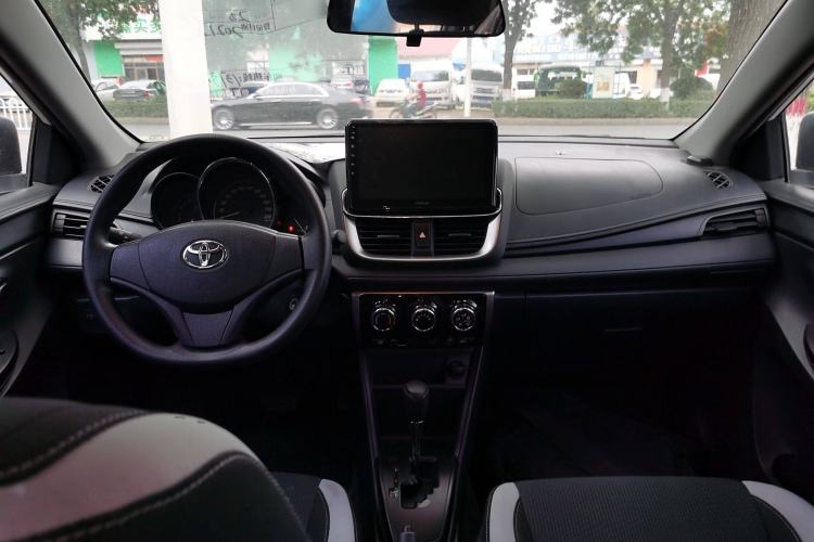 Used Toyota YARiS L 2021 1.5L CVT Leading Edition
