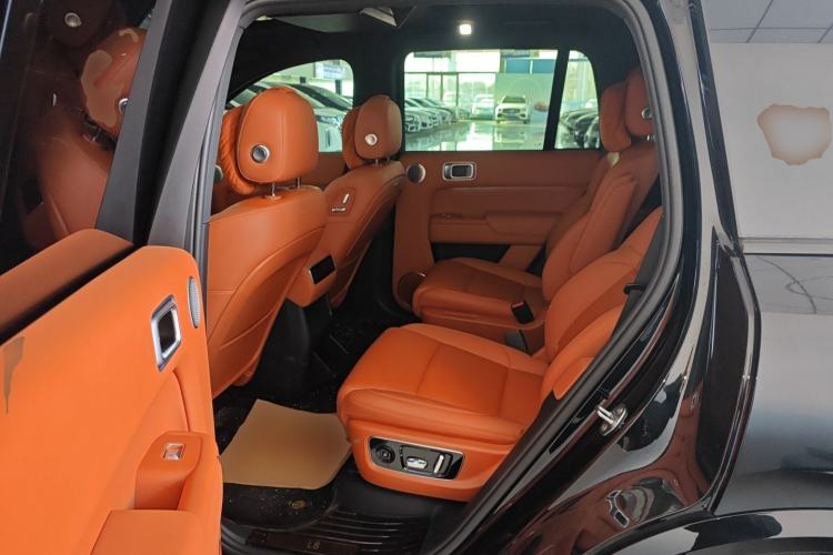 Used Li Auto L8 2024 Pro Model
