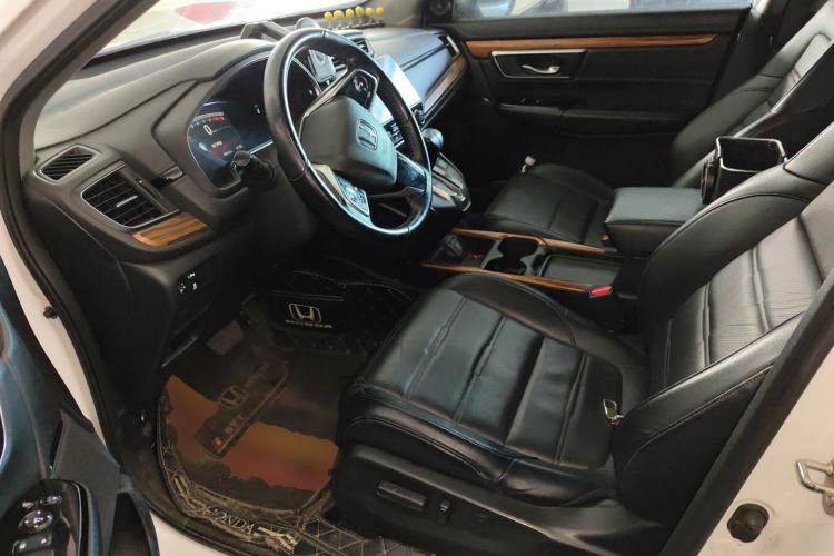 Used Honda CR-V 2017 240TURBO CVT Front-Wheel Drive Fashion Edition