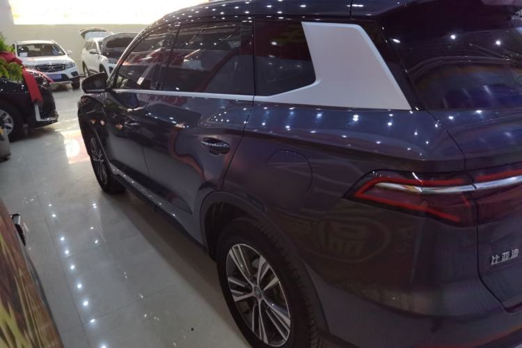 Used BYD Song Pro 2019 1.5T Automatic Elite Edition
