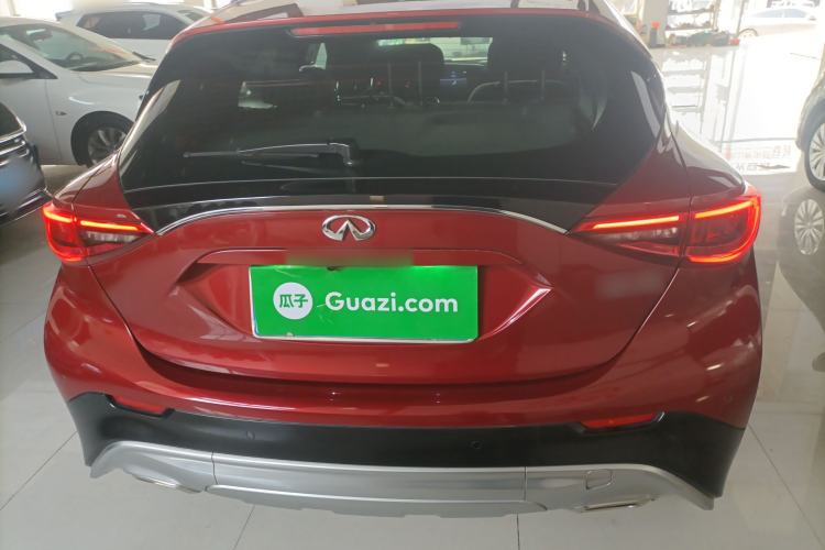 Used Infiniti QX30 2017 1.6T Two-Wheel-Drive Sport Edition
