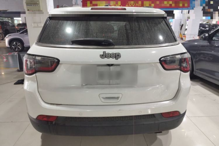 Used  Compass 2017 200T Automatic Family Edition