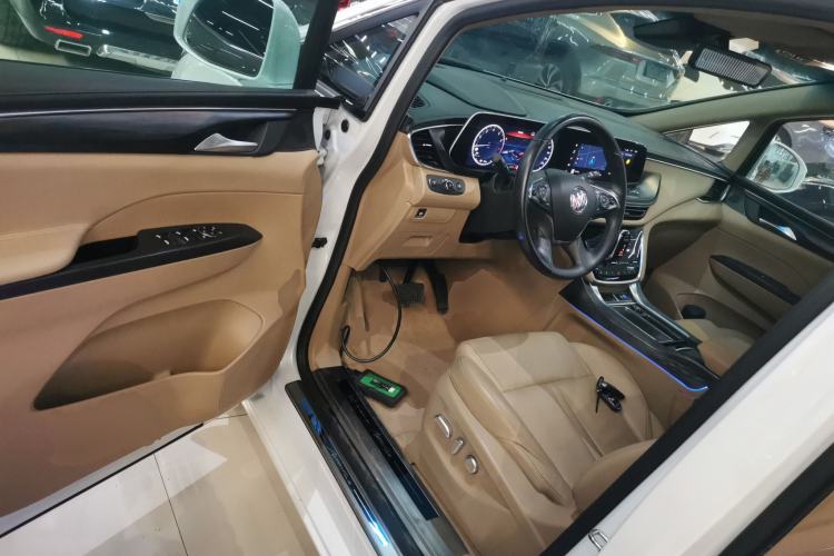 Used Buick GL8 2021 ES Land Cruiser 653T Luxury Edition
