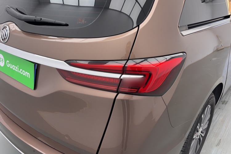 Used Buick GL8 2020 Land Cruiser Executive Class 652T Comfort Model