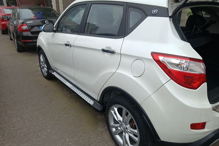 Used Changan CS35 2014 1.6L Automatic Luxury Model China IV Standard