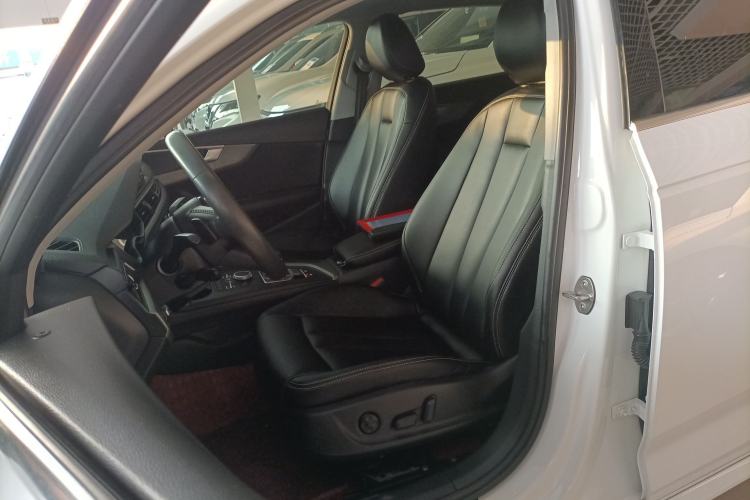 Used Audi A4L 2019 40 TFSI Ambition China VI
