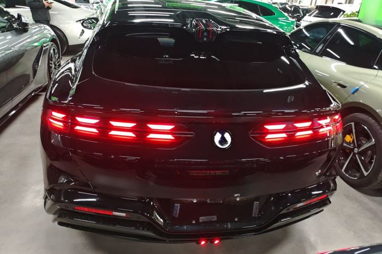 Used Denza Z9GT 2024 1100 Four-Wheel Drive Ultra Version
