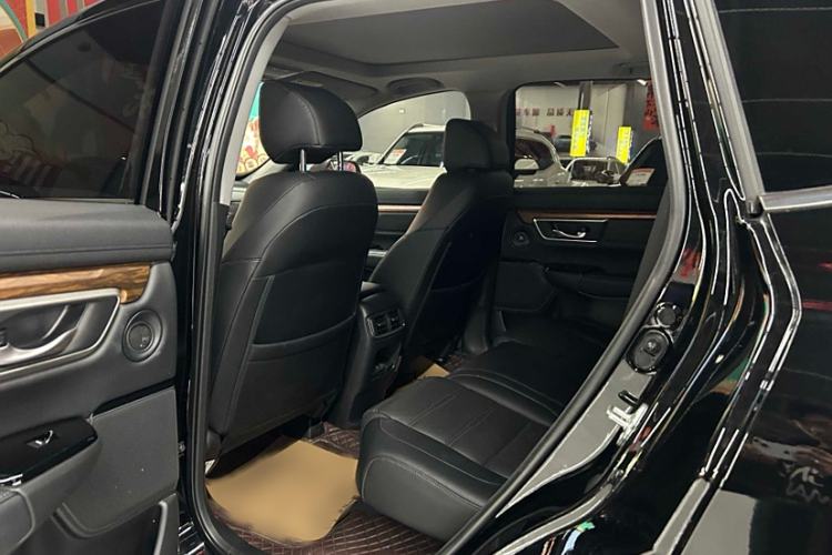 Used Honda CR-V 2021 240TURBO CVT 2WD Fashion Edition
