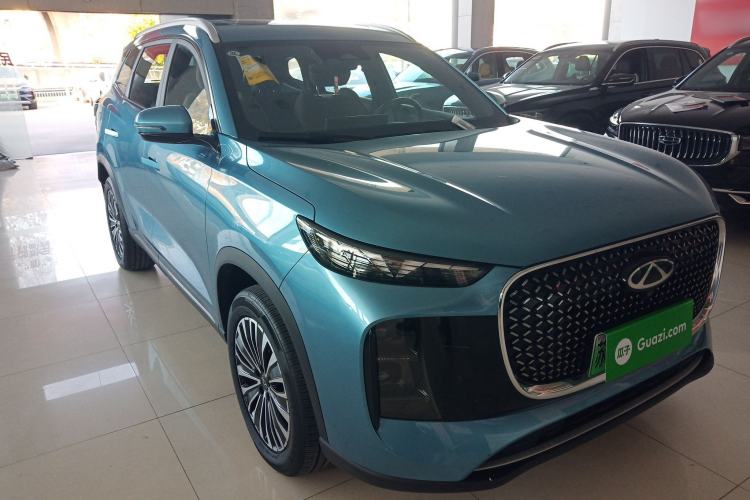 Used Chery Tiggo 8 PLUS C-DM 2025 1.5T 116 km Prestige Version 5 Seats