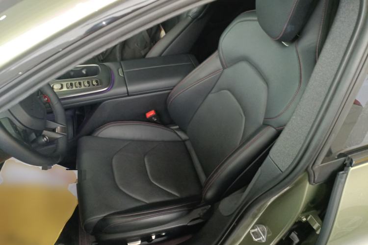 Used  SU7 2024 Rear-Drive Ultra-Long Range Advanced Pro-Level Intelligent Driving Version