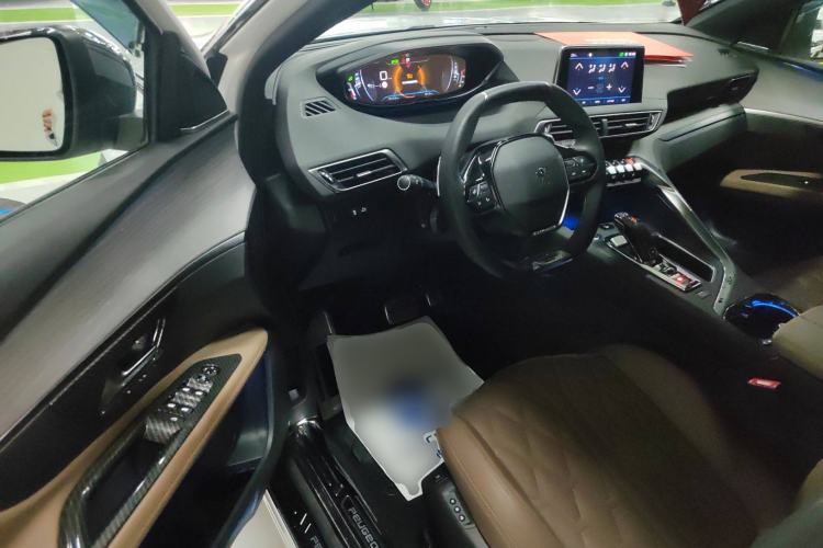 Used Peugeot 5008 2017 380THP 7-Seater Luxury GT Edition
