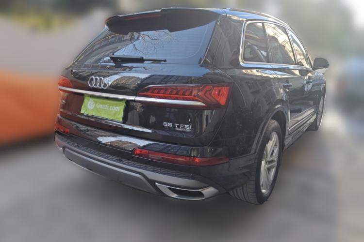 Used Audi Q7 2021 55 TFSI quattro S line Sport model