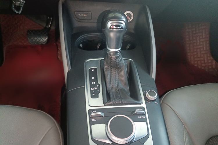 Used Audi A3 2017 Sportback 35 TFSI Fashion Model
