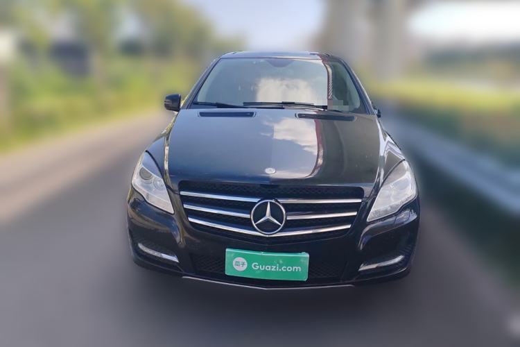 Used Mercedes-Benz R-Class 2017 R 320 4MATIC Business Edition Prestige Model