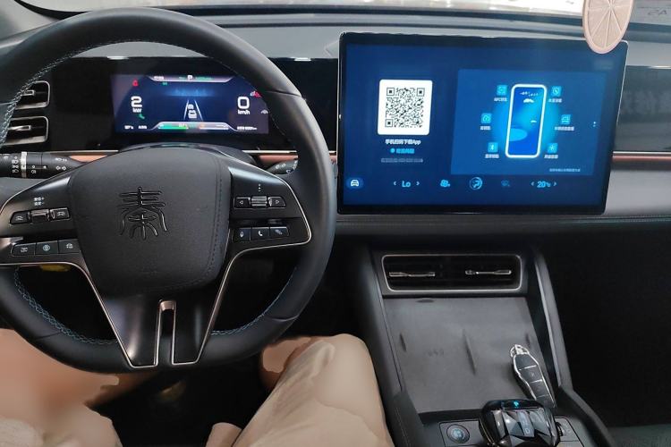 Used BYD Qin L 2024 DM-i 120KM Excellence Model
