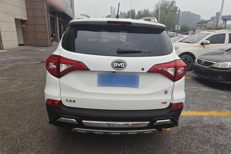 Used BYD Song 2016 GaiShi Edition 1.5TID Automatic Elite Model
