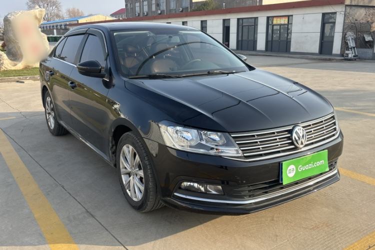 Used Volkswagen Lavida 2017 1.6L Automatic Comfort Edition